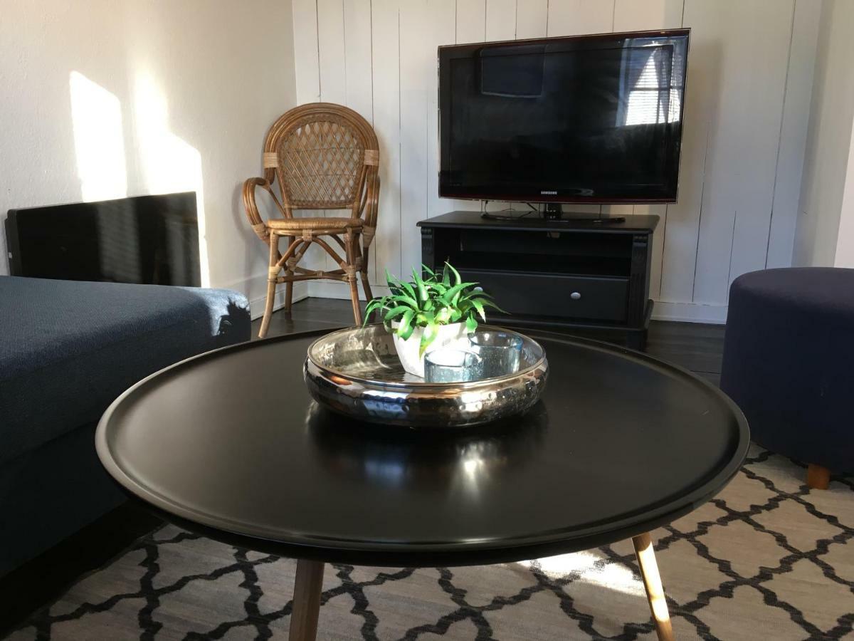 Ellingsens Apartment Егерсун Екстериор снимка