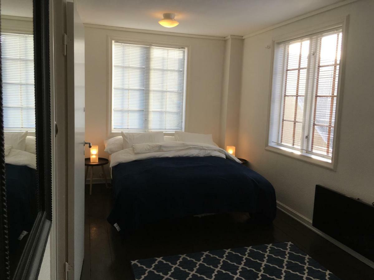 Ellingsens Apartment Егерсун Екстериор снимка